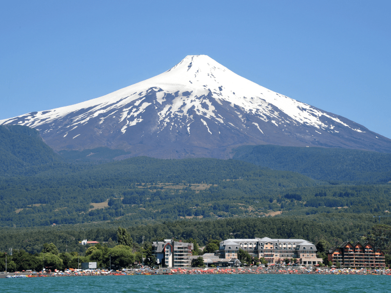 Tour Pucón desde Santiago: Cascadas, Ojos del Caburgua y Termas - Foto de galería 4