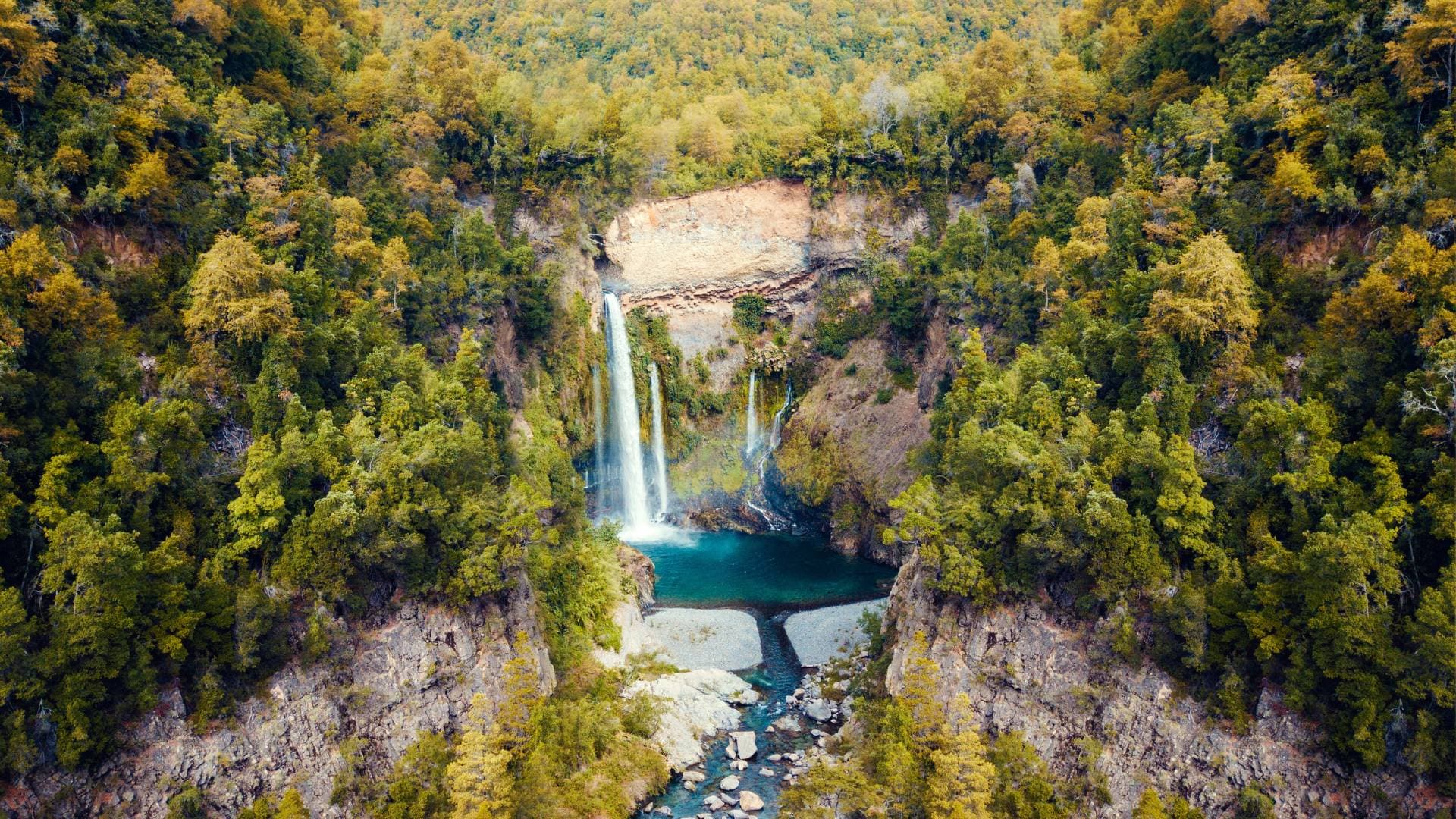 Parque Nacional Radal Siete Tazas y Salto La Placeta desde Santia